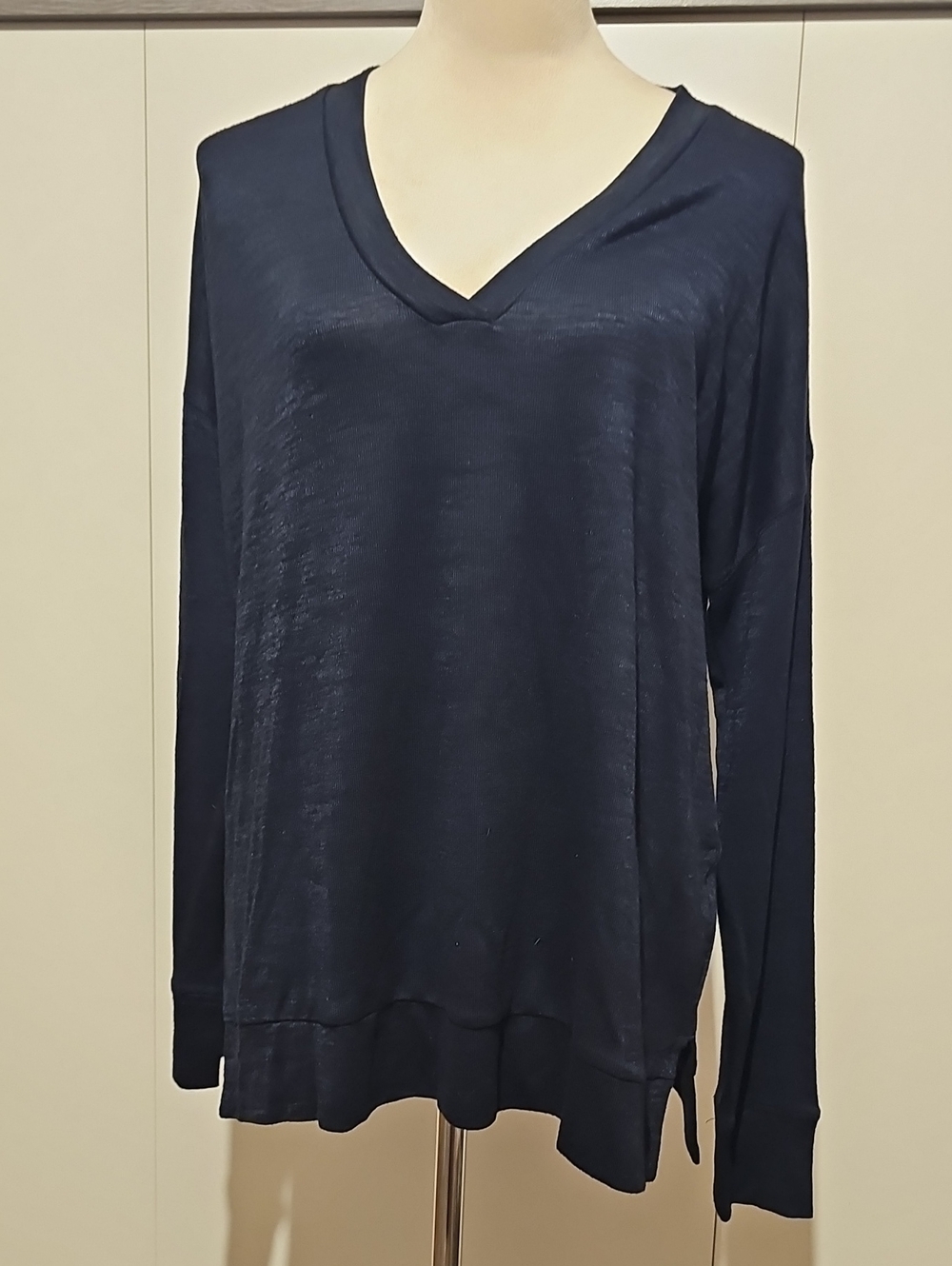 Kirkland Signature Navy V-Neck Long-Sleeve Top